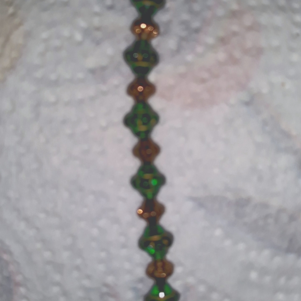 Hand Crafted Green and Gold Bead Brass, feninine elegant 8'-9" Braceket w clasp